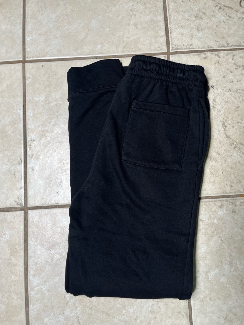 Jordan Men's Black Elastic-Waist Joggers with Patch Pocket